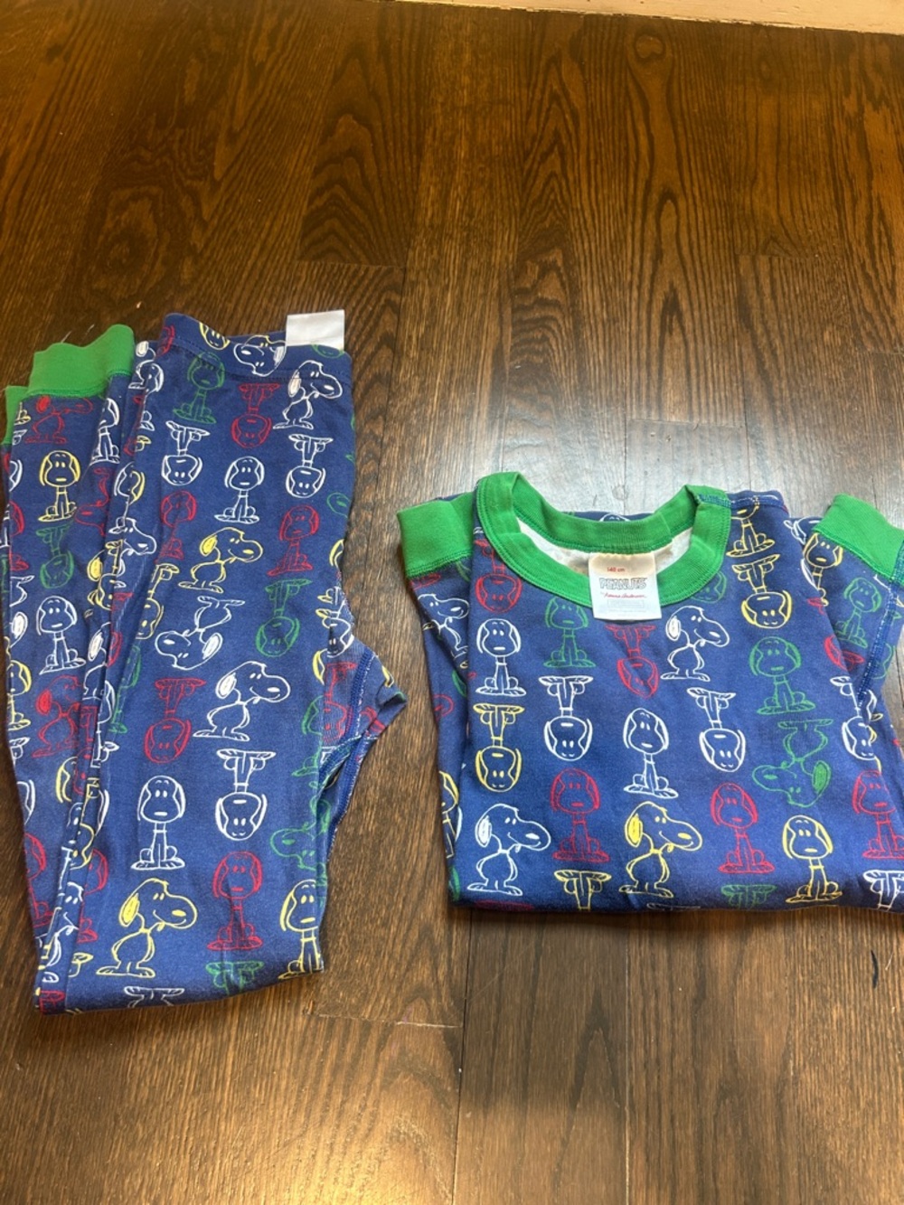 Hanna Andersson Blue Multi Snoopy Print Kids Pajama Set with Green Trim size 10